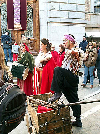 Recreación de un mercado medieval (b)