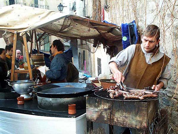 Recreación de un mercado medieval (h)