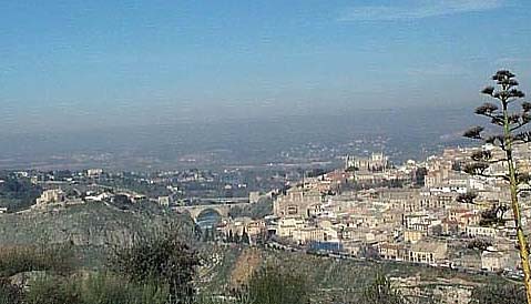 Vista de Toledo, con el puente de San Martín