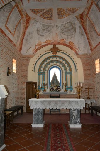 Resultado de imagen de ermita de la virgen del valle torrecilla de la jara