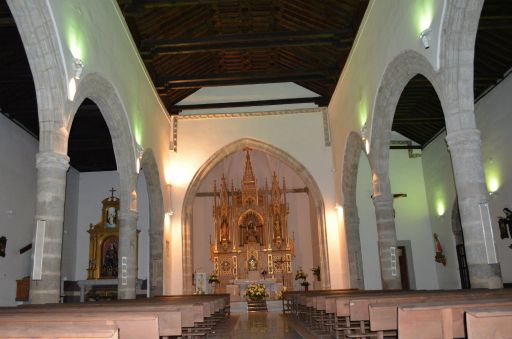 Iglesia parroquial de San Pedro Apóstol, interior