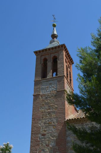 Iglesia parroquial de San Pedro Apóstol, torre