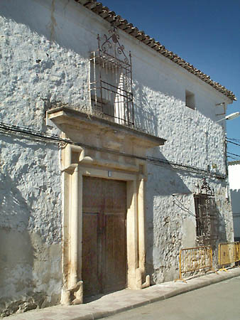 Casa de los Laras, puerta