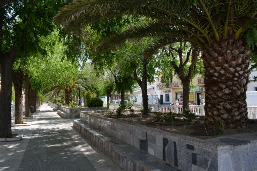 Parque en el Paseo de la Constitución