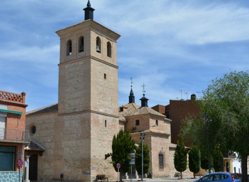 Iglesia parroquial de San Andrés, lateral