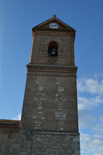 Iglesia parroquial de Santa María Magdalena, torre