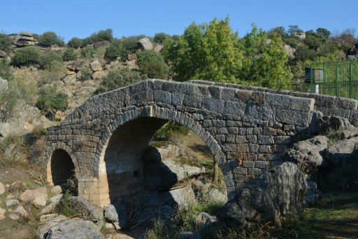 Puente romano (a)