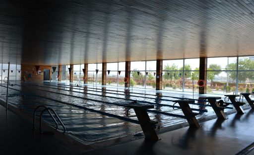 Piscina cubierta municipal