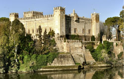 TURISMO Y ARTESANÍA
