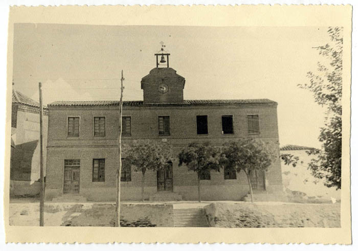 Carriches. Casa Ayuntamiento. 1958 (P-95)