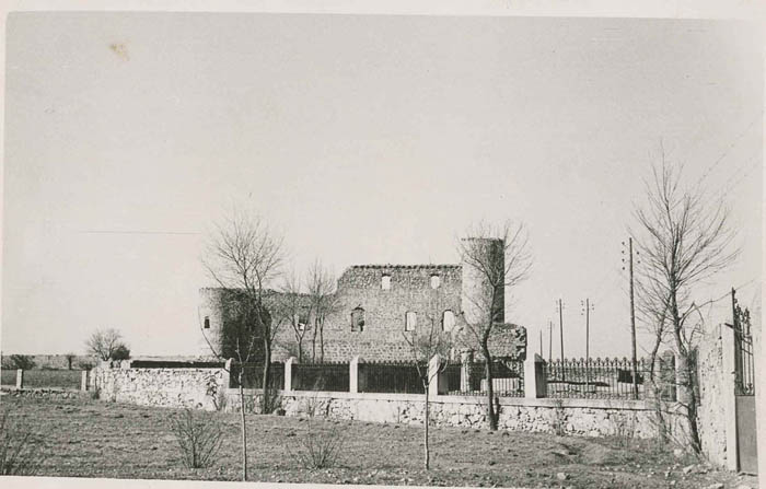 Cuerva.  El castillo. 1959 (P-197)