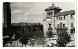 Consuegra. Casa Ayuntamiento y Colegio. 1958 (P-139)