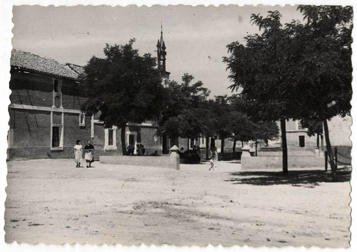 Domingo Pérez. Plaza de España. 1959 (P-209)