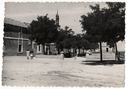 Domingo Pérez. Plaza de España. 1959 (P-209)