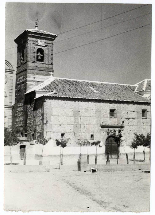 Escalonilla. Iglesia  Santa María Magdalena. 1959 (P-289)