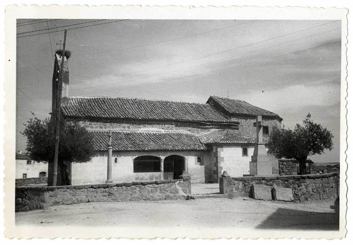 Herreruela de Oropesa. Iglesia de San Ildefonso.1959 (P-328)