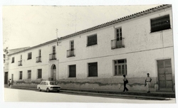 La Puebla de Almoradiel. Antiguas escuelas. 1979 (P-357)