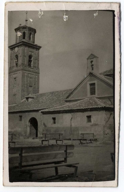 La Pueblanueva. Iglesia Ntra. Sra Encarnación. 1960 (P-422)