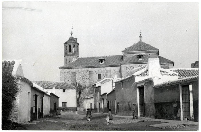 Mascaraque. Iglesia de Santa María Magdalena.1959 (P-2688)