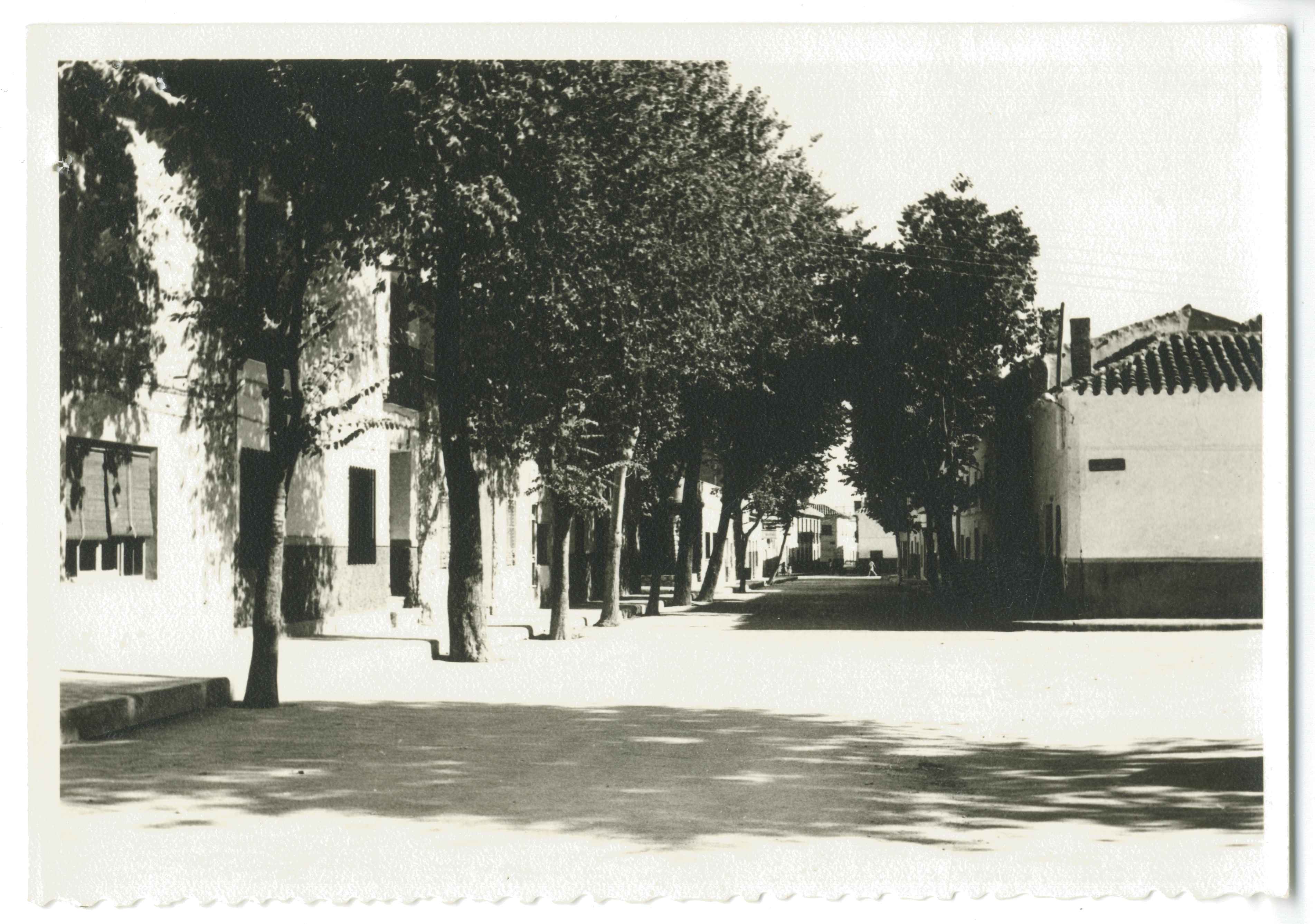 Quero. Calle del Generalísimo. 1975 (P-778)