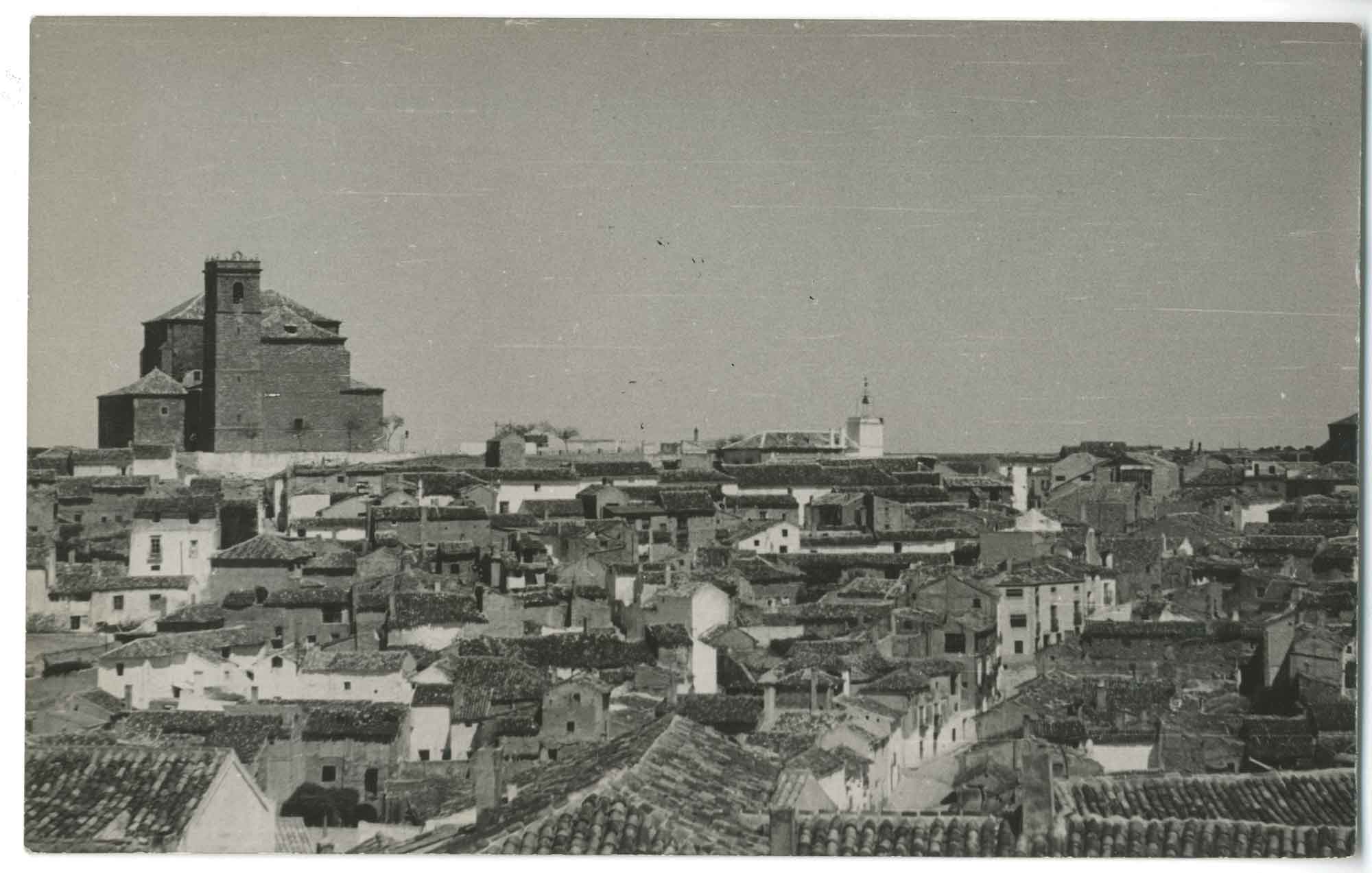 Santa Cruz de la Zarza. Vista parcial. 1960 (P-815)