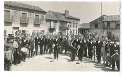 Sonseca. Los alabarderos de la Virgen. Hacia 1930 (P-851)