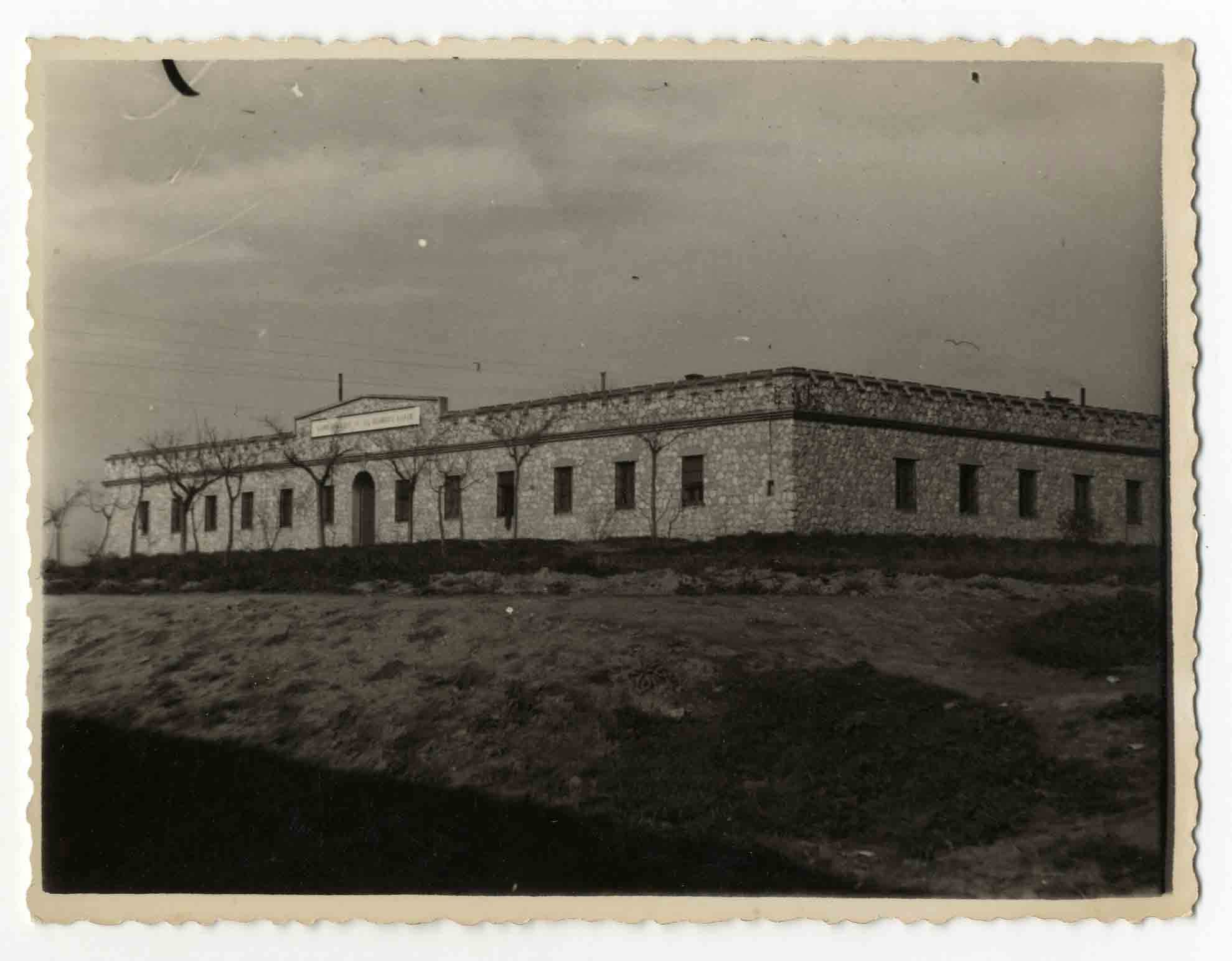 Villaluenga de la Sagra. Cuartel Guardia Civil.1960 (P-1480)