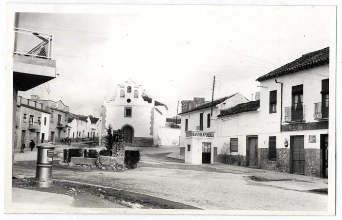 Quintanar de la Orden. Plaza de San Sabastián. 1970 (P-907)