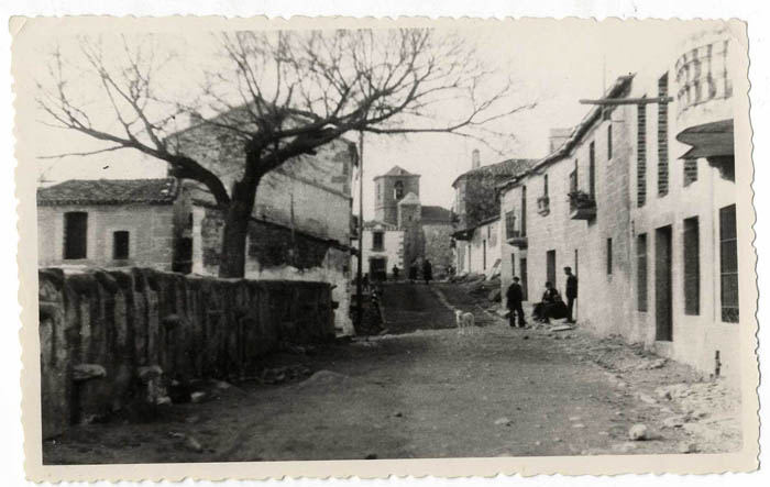 Montesclaros. Torre de la iglesia. 1959 (P-552)