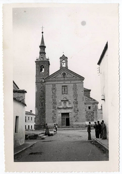 Burguillos de Toledo. Iglesia S. María Magdalena.1958 (P-43)
