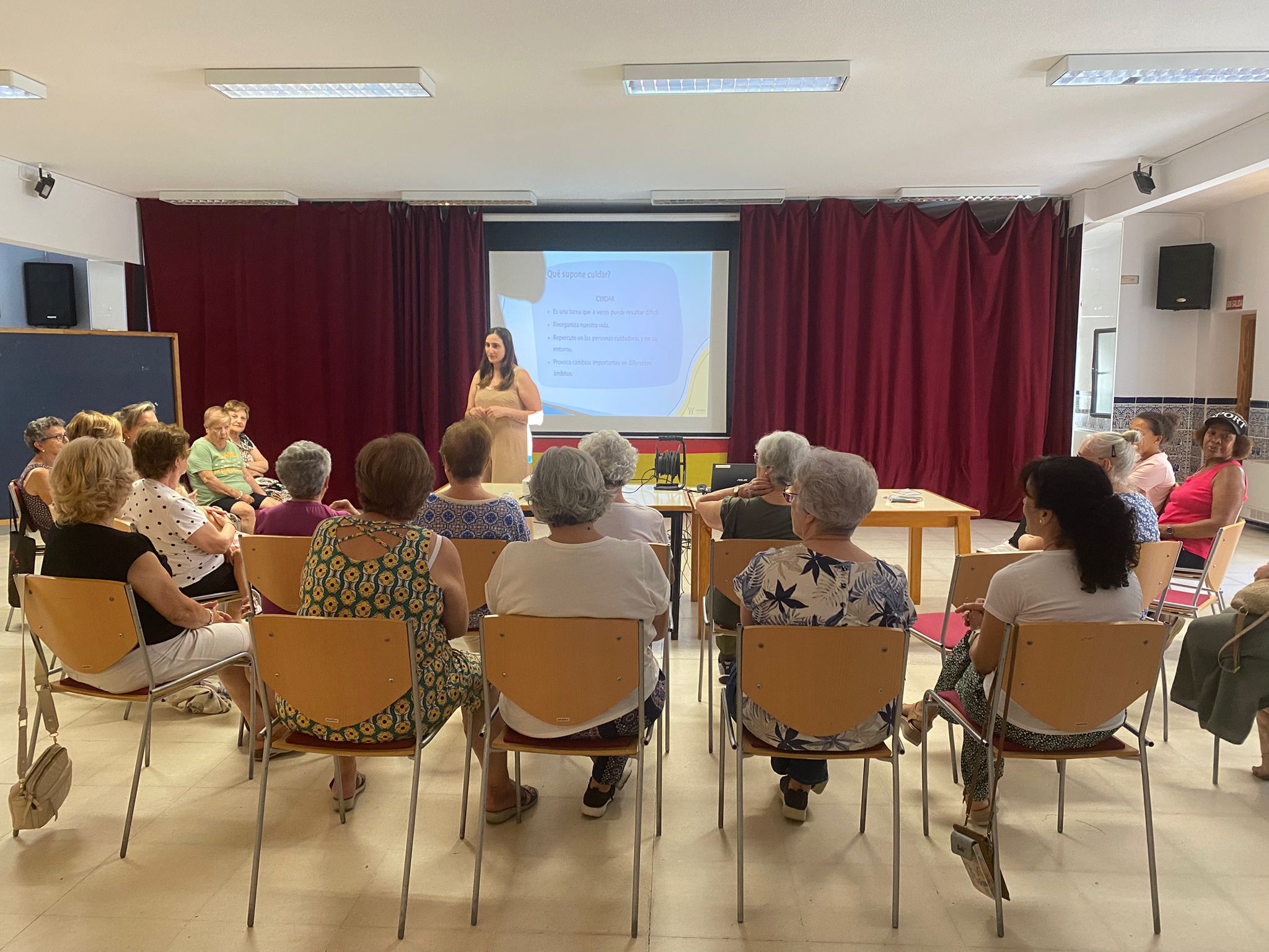 Taller asociación de mujeres