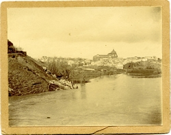 ñ.-El Barrio de Las Covachuelas y el Hospital de Tavera