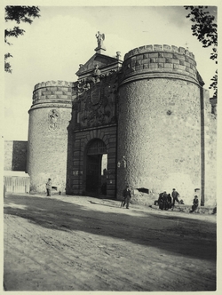 Murallas y Puertas (Defensa y Seguridad de la Ciudad))