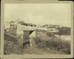 e.-Puerta de la Huerta del Granadal