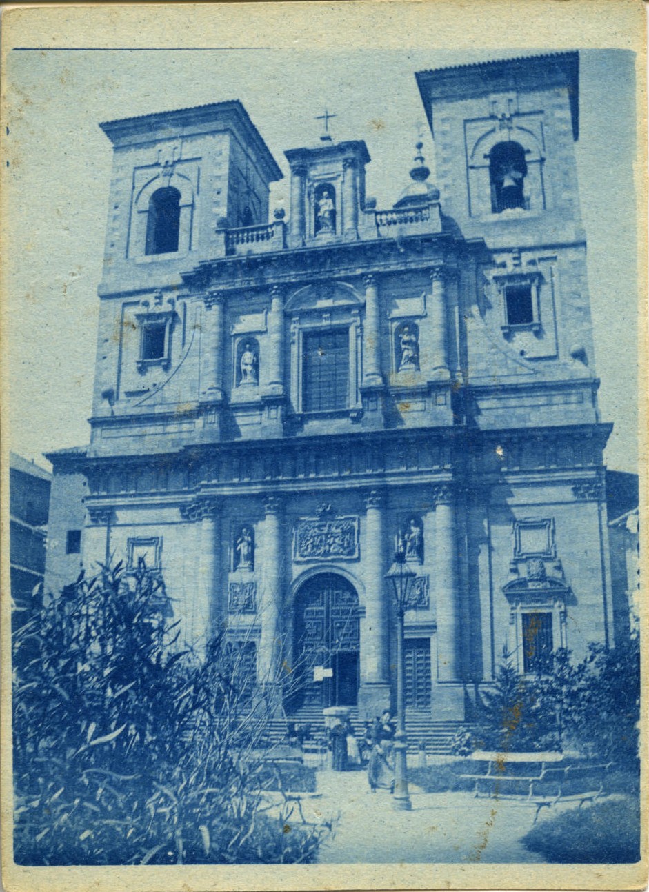 n.-Fachada de la Iglesia de San Ildefonso en Toledo