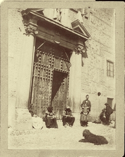 c.-Hermano y sobrina del pintor en San Clemente. Año 1901