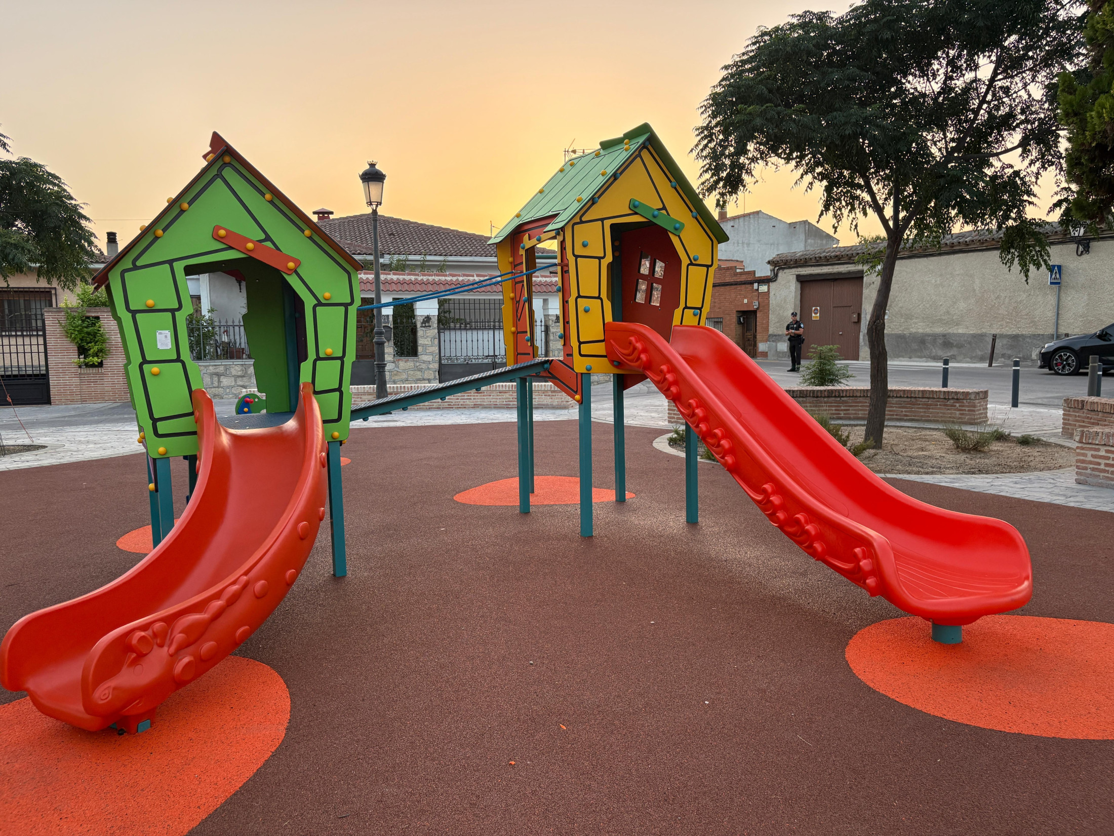 23072026 Romera inauguración plaza de Carranque 1