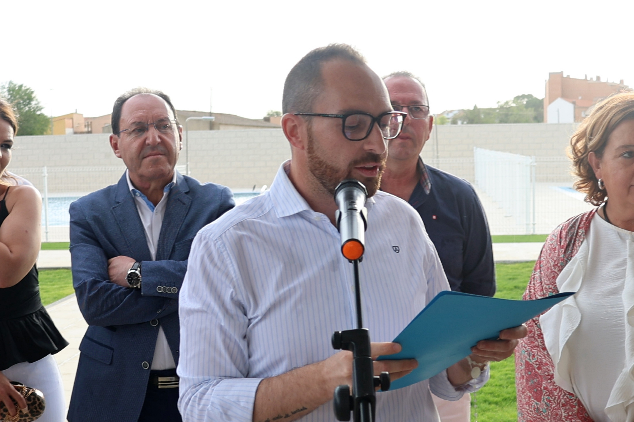 La presidenta Cedillo inaugura la nueva piscina municipal de Cobeja