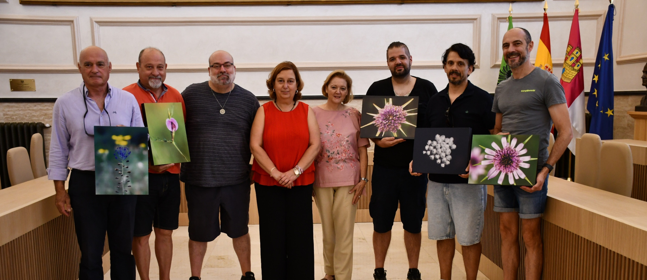 Cedillo y García entregan los premios de fotografía