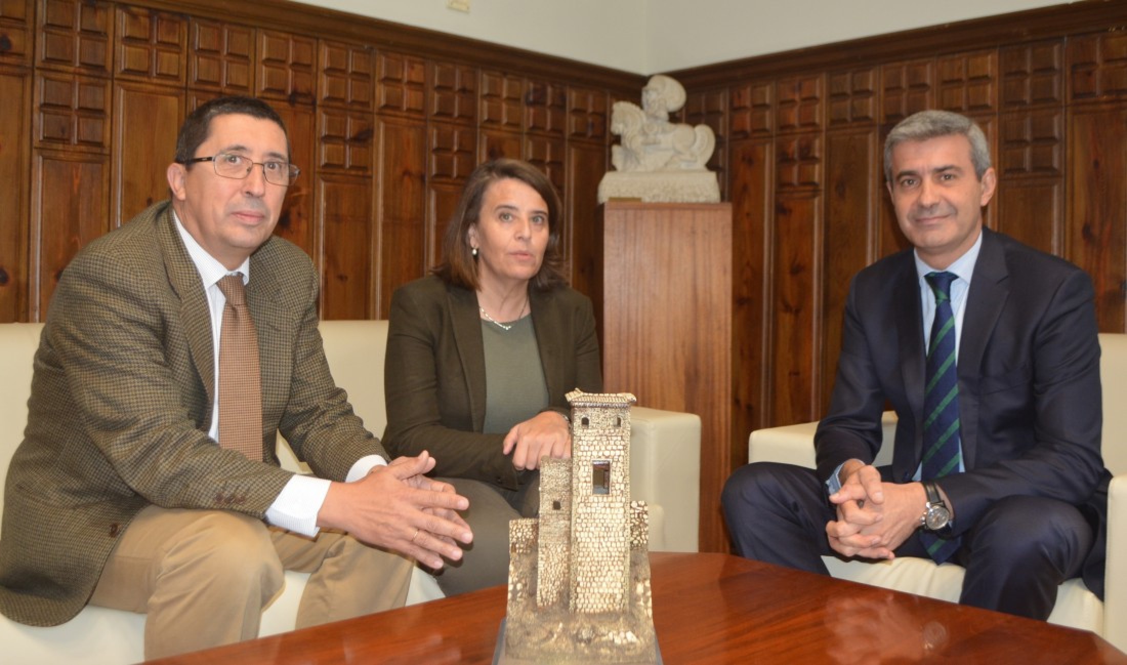 Foto de archivo: reunión Álvaro Gutiérrez y Jesús F. Santos
