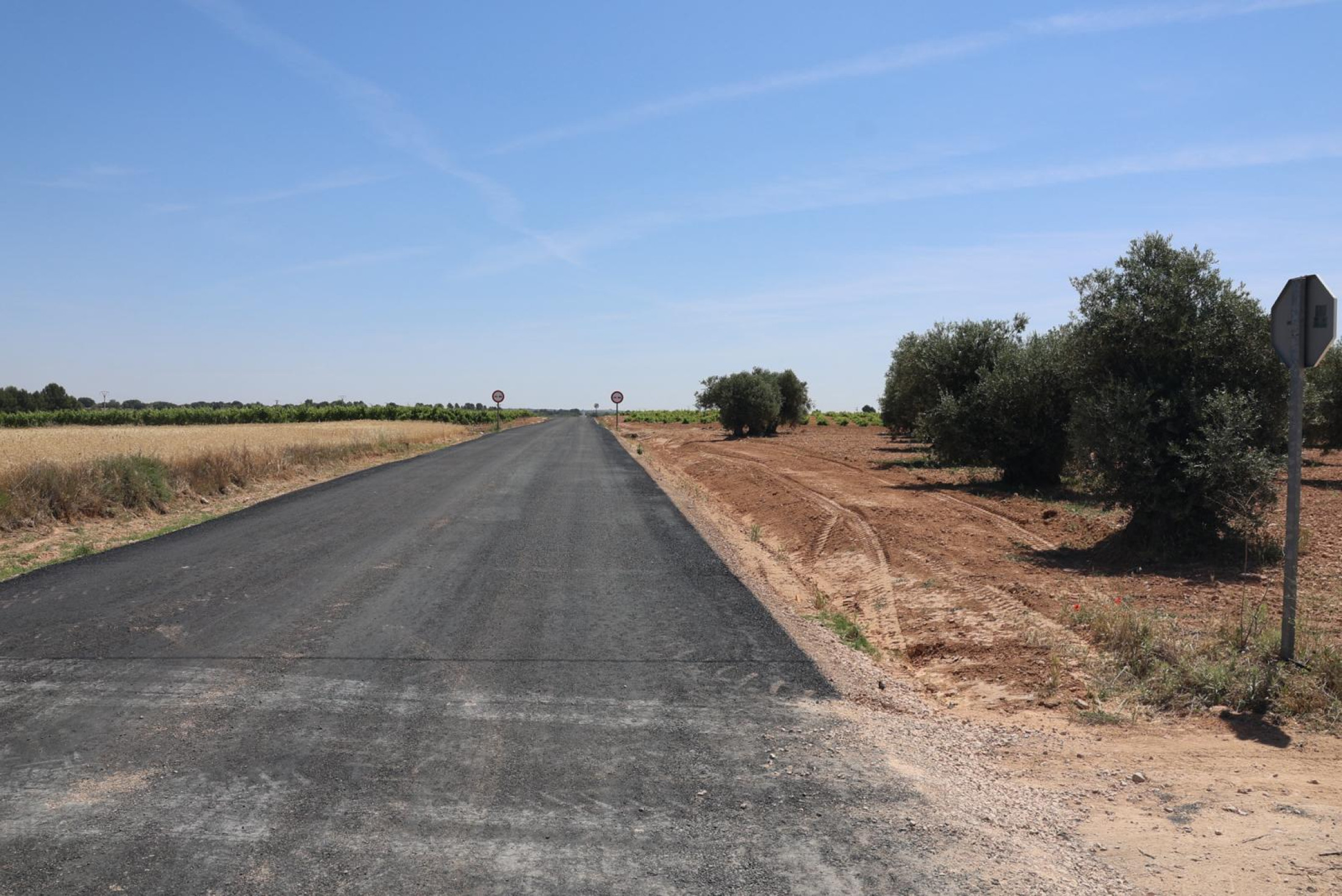 01062026 Cedillo y Lominchar visitan obras carreteras provinciales de la comarca de La Mancha 8