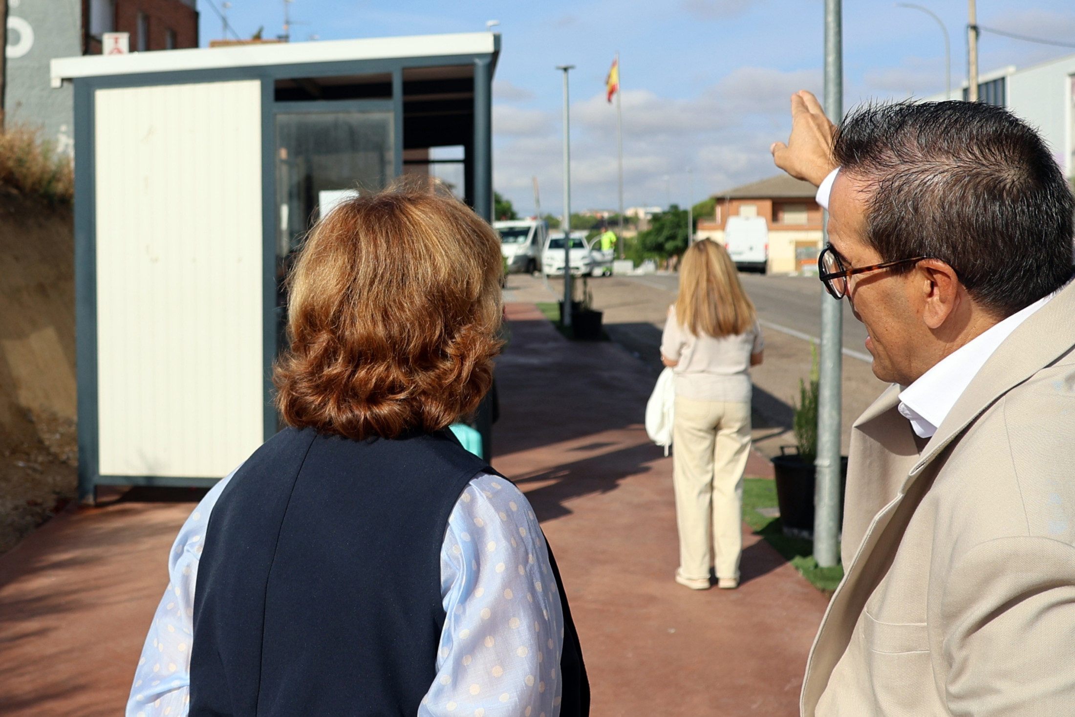 Visitando las obras en Santa Cruz del Retamar