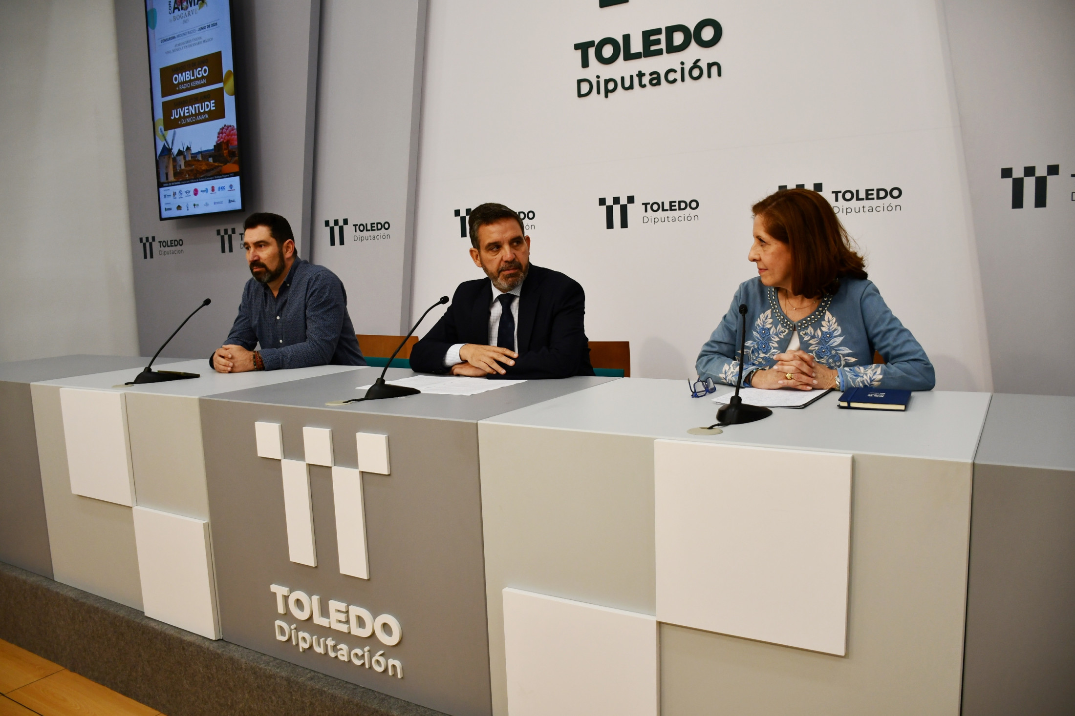 Presentación de Atardeceres con Alma