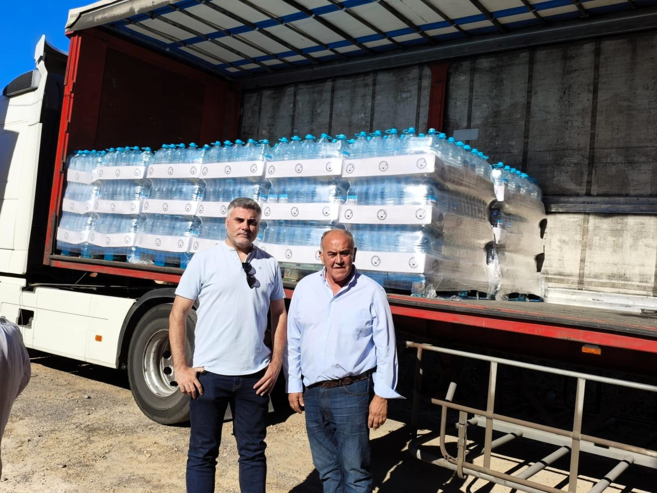 01092026 Reparto de agua en San Martín de Pusa