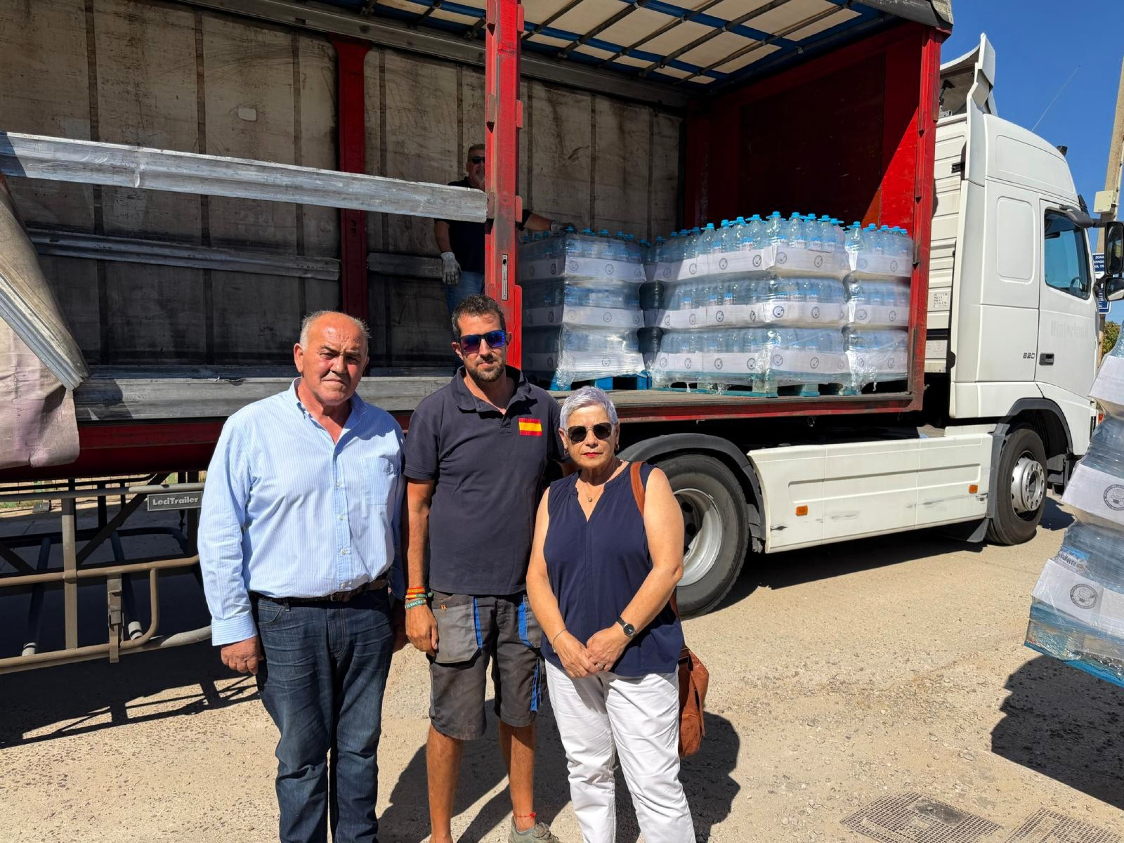 01092026 Reparto de agua en Retamoso de la Jara y Espinoso del Rey