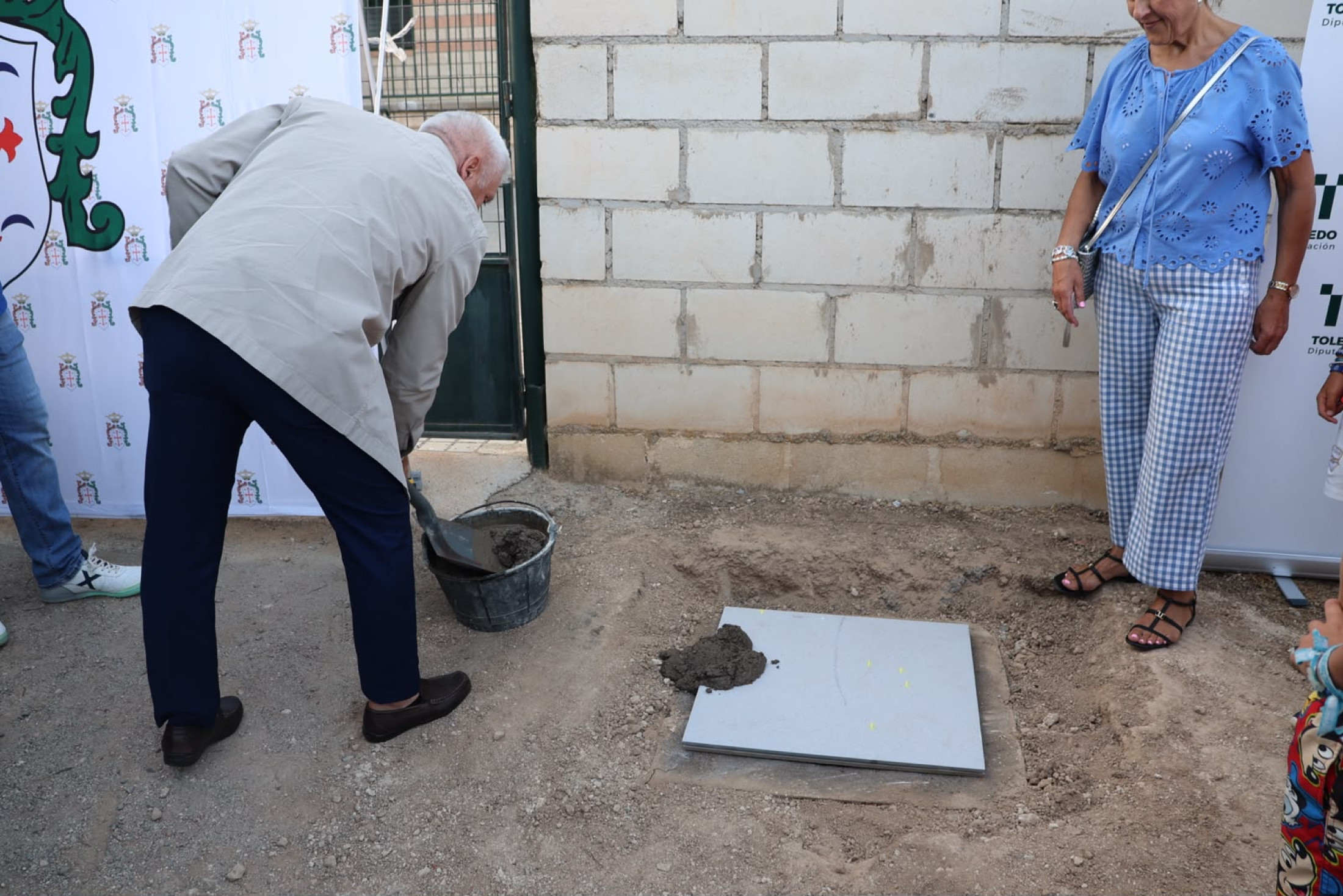 29072026 Colocan primera piedra Centro Formación Urda 2