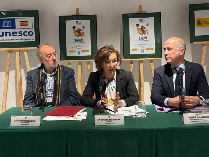 Imagen de 03122025 Presentación Seminario los Orígenes de Europa 5