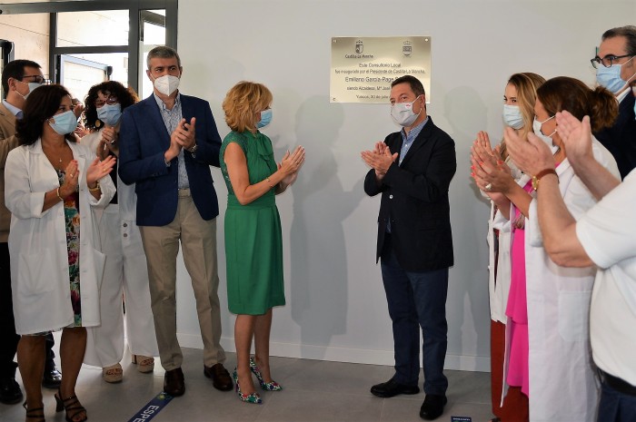 	Álvaro Gutiérrez en la inauguración del consultorio de Yuncos