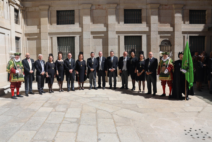 Foto del Equipo de Gobierno de la Diputación de Toledo en el Corpus Christi 2026