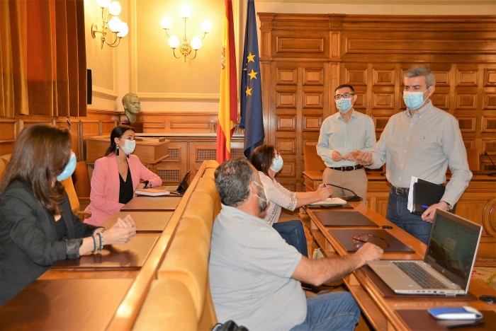 Imagen de Foto de archivo de una reunión del Gobierno provincial